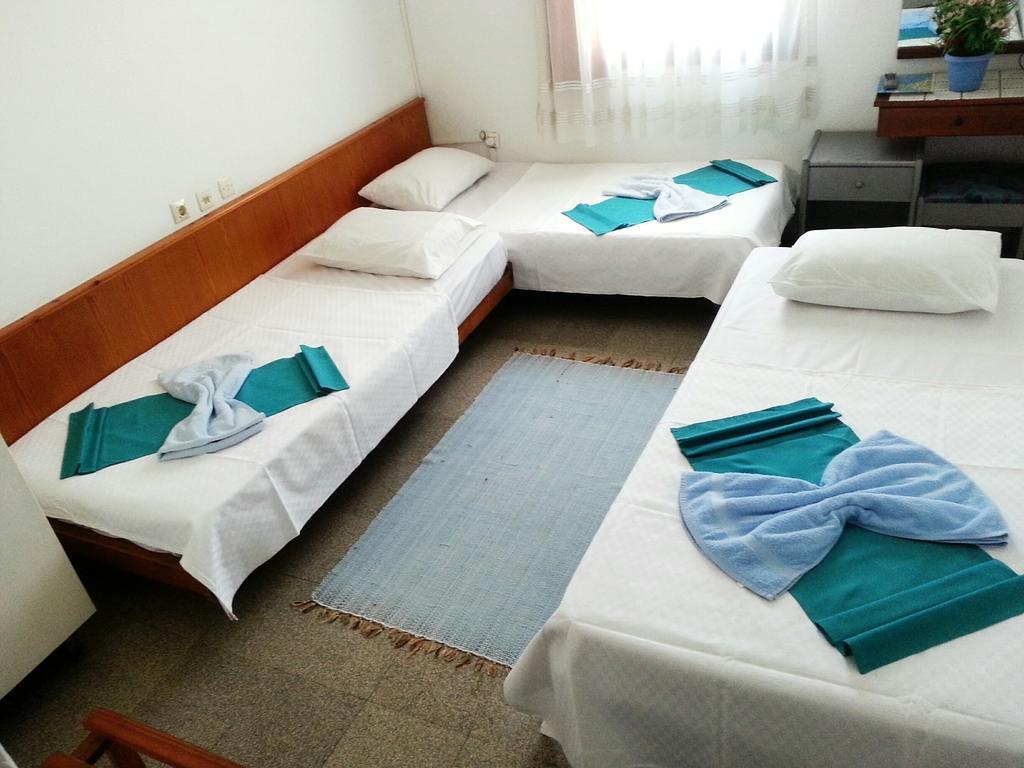 Parmis Rooms Çeşme Værelse billede
