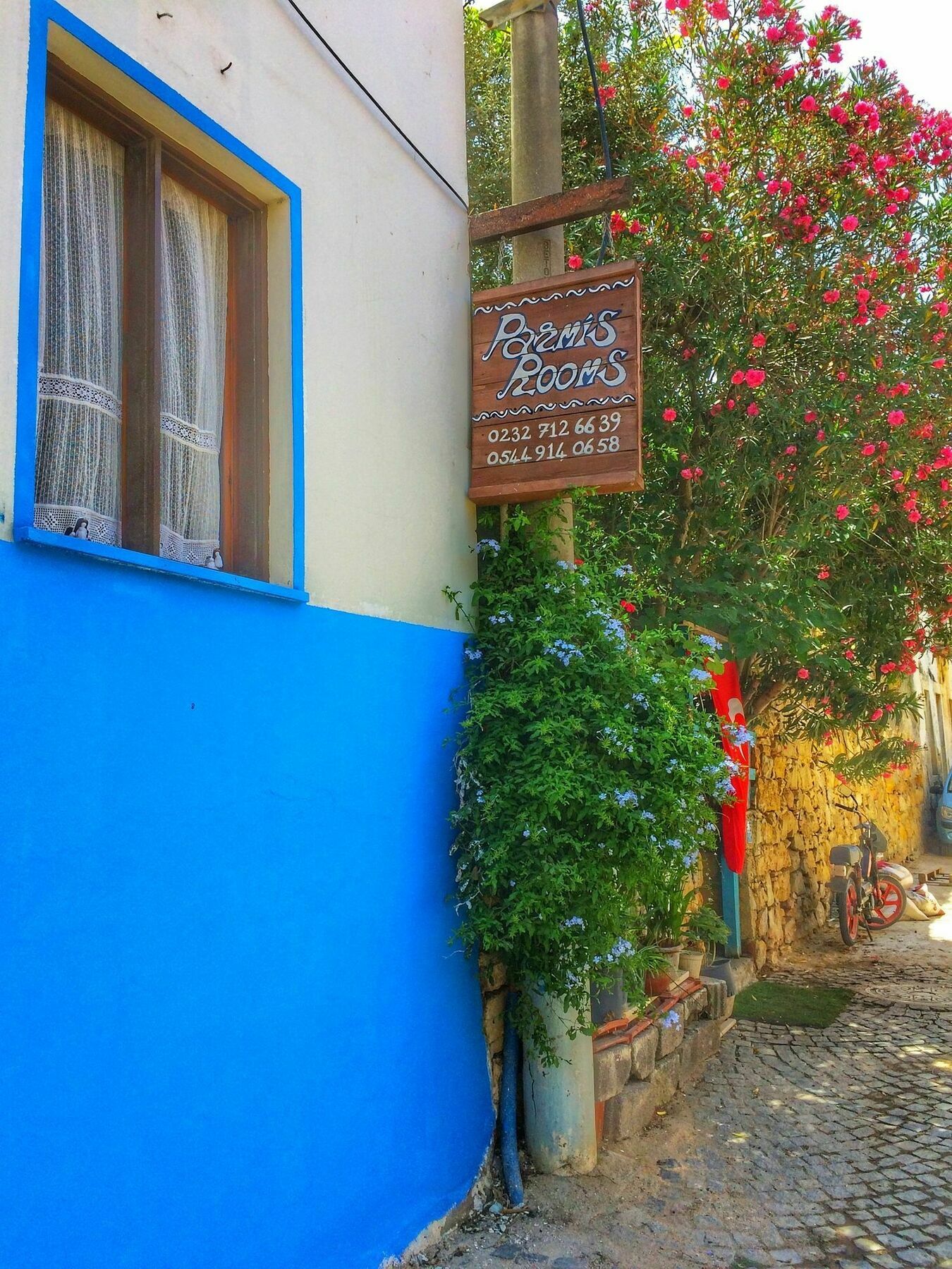 Parmis Rooms Çeşme Eksteriør billede